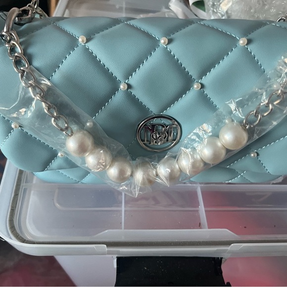 Badgley Mischka Chanel-style Quilted Blue Bag with pearl accents NWT - Picture 6 of 11